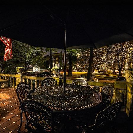 Inn At St James Court Louisville Ngoại thất bức ảnh
